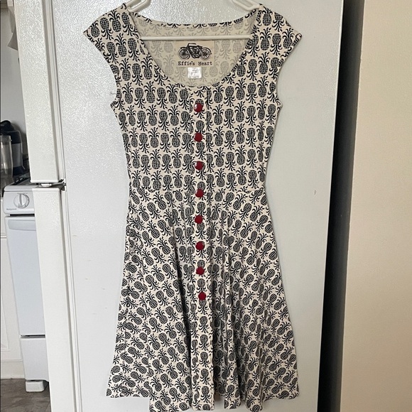 Effie's Heart NWT SMALL Hemingway Dress Tikki Print Pockets - Picture 1 of 4